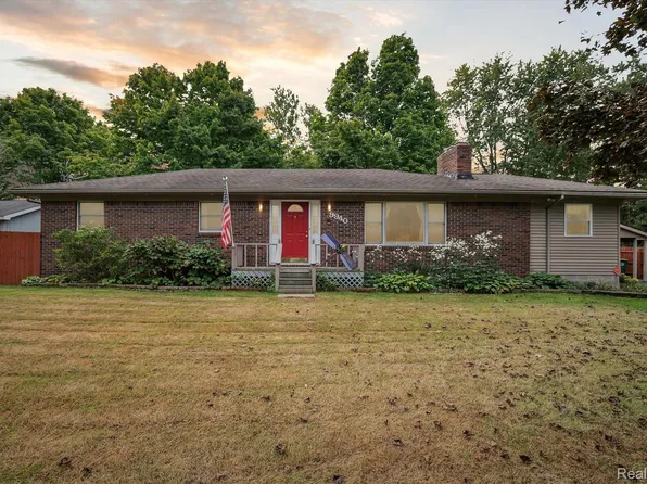 9940 Martz Rd, Ypsilanti, MI 48197
