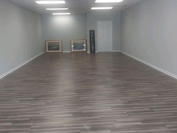 3rd image of 2417 E Ozark Ave Ste 4