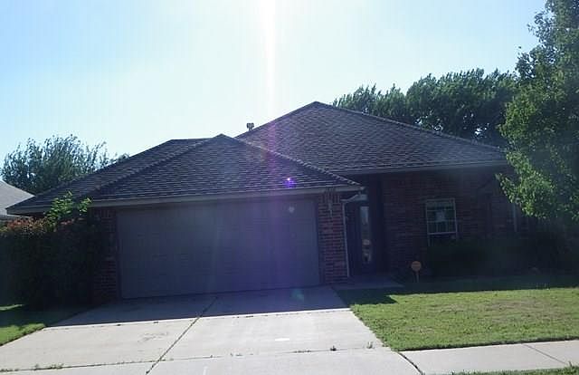 1st image of 1616 Heron Dr