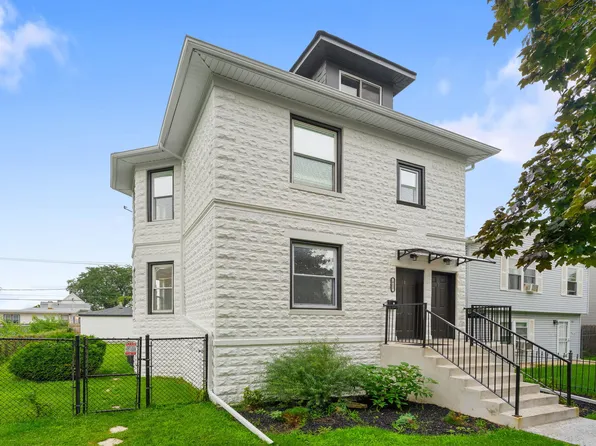 412 S 12th Ave, Maywood, IL 60153