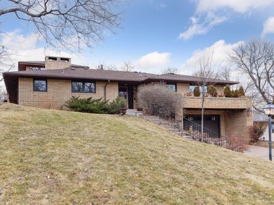 308 Natchez Ave S, Golden Valley, MN, 55416
