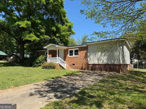 342 Phillips Cir, Royston, GA 30662