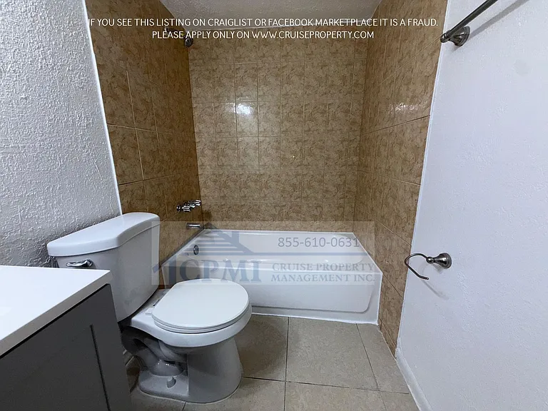 Riverside Manor/N'ice Apartments - 889 Riverside Drive, Ft. Lauderdale, FL 33312 — Photo 42