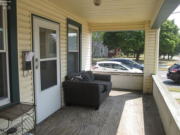 3rd image of 1032 Columbus Ave