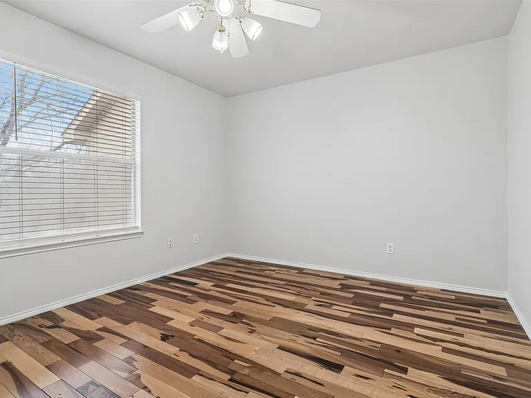 3805 Brandon Park Dr — Photo 12