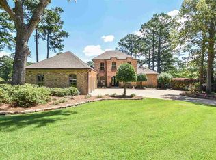 105 Red Oak Rdg, Brandon, MS 39047