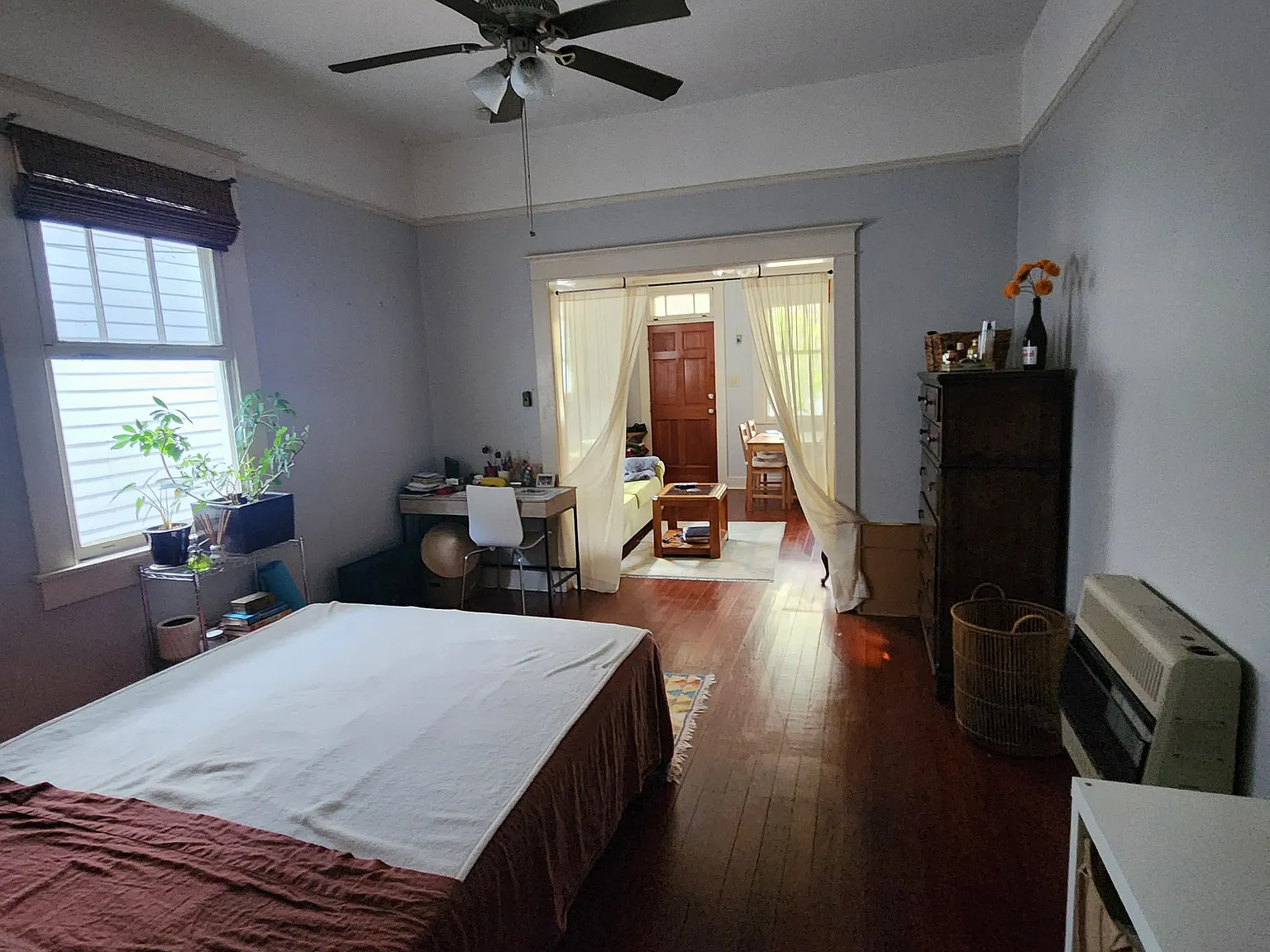 224 S Olympia St — Photo 4