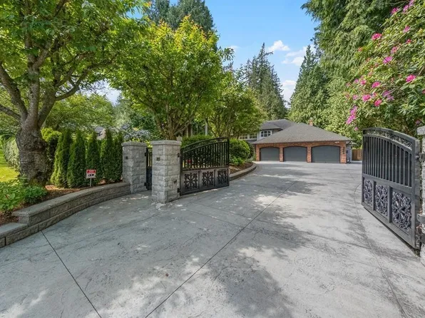 2869 138th St, Surrey, BC V4P 1T6