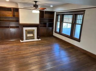 1194 Cook Ave, Lakewood, OH 44107