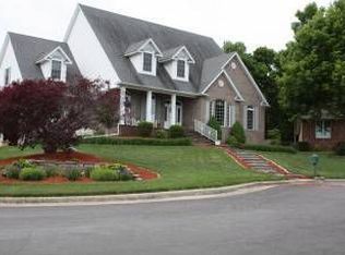 2179 S Oakmont Ct, Springfield, MO 65809