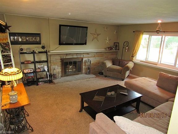 5th image of 7730 Manor Dr