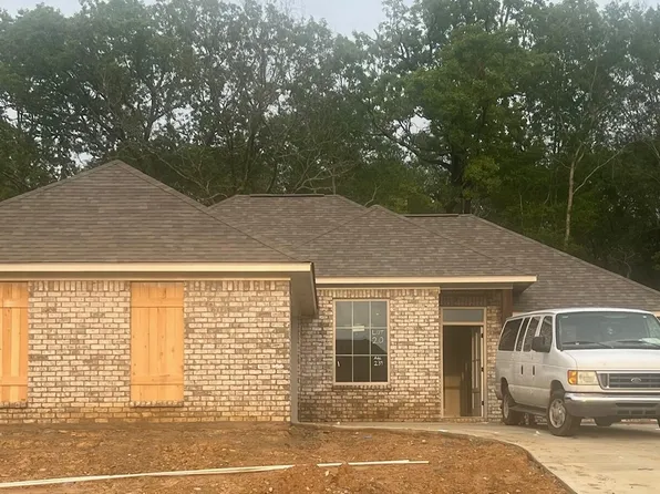 239 Hemingway Cir, Canton, MS 39046