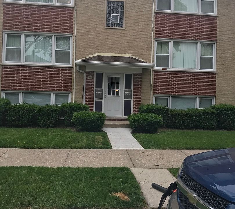 1st image of 1028 Circle Ave APT 3N
