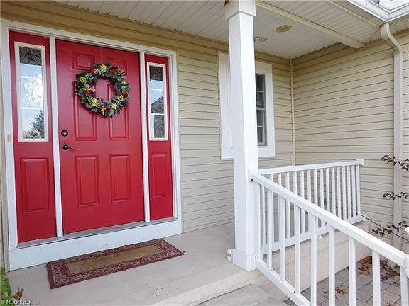 3rd image of 15138 Woodsong Dr