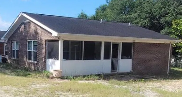 128 Lehigh Rd — Photo 5