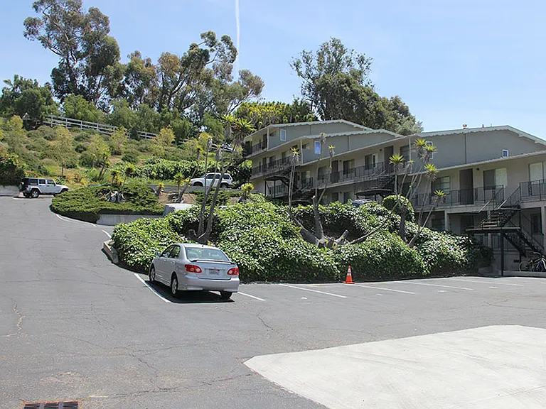 160 Evans Ave #23 — Photo 6