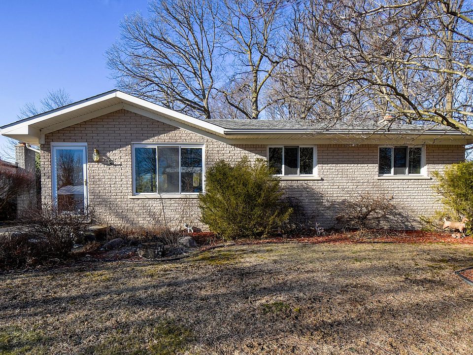1st image of 39614 Kirkland Dr