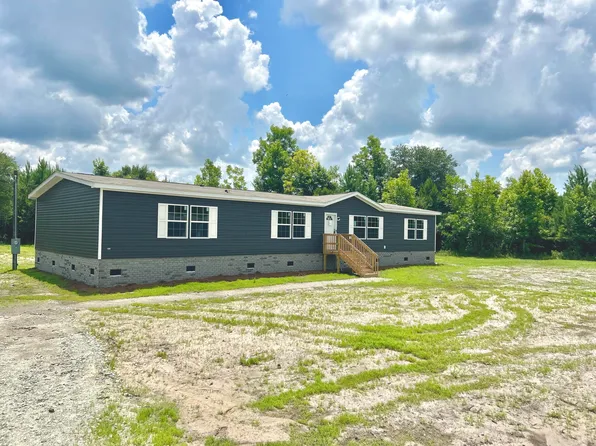 128 Addison Rd, Harleyville, SC 29448