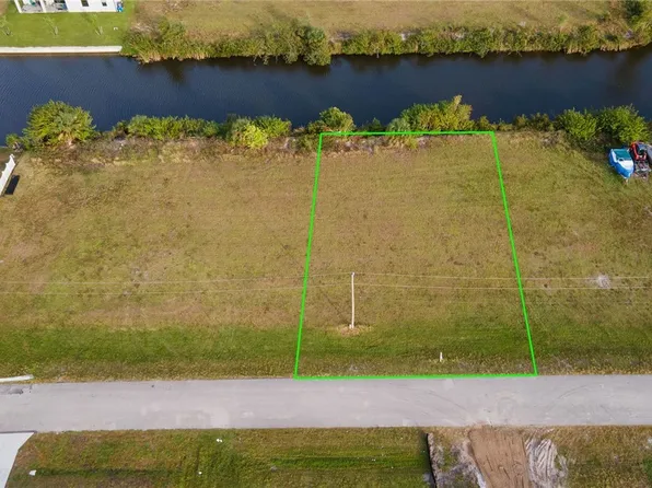 1317 NW 14th Ave, Cape Coral, FL 33993