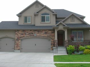 629 W Weaver Ln, Layton, UT 84041