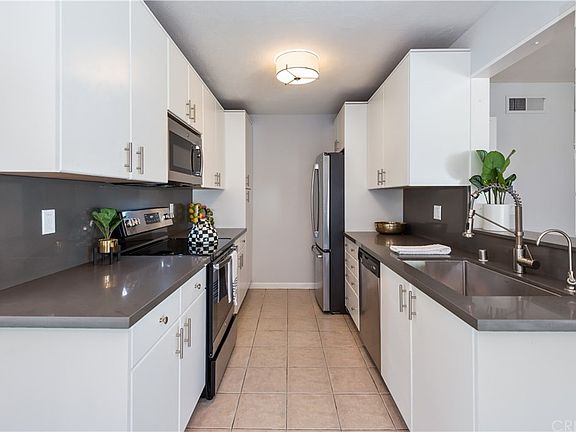 5th image of 2856 Instone Ct