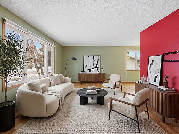 5th image of 24 Penguin Cres