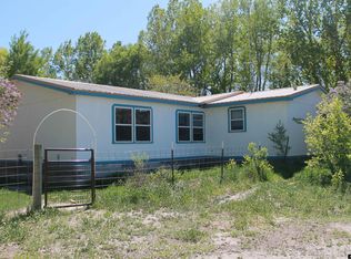 387 S Missouri Rd, Shoshoni, WY 82649