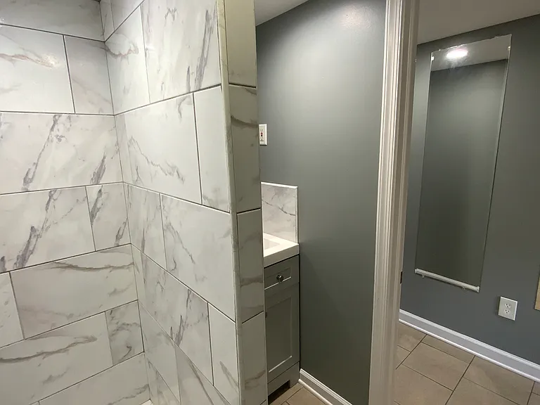 2545 S Bellford St — Photo 72