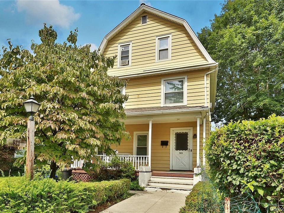 1st image of 521 Manhattan Ave #1