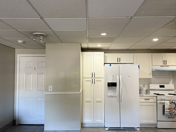 3rd image of 111 Foster St APT 210