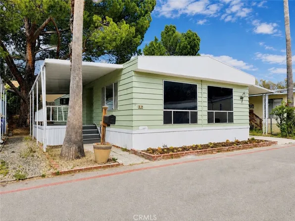 36200 Paradise Ranch Rd, Castaic, CA 91384