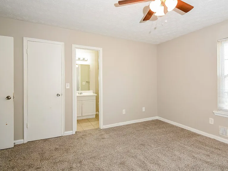 3571 Hopkins Ct — Photo 13