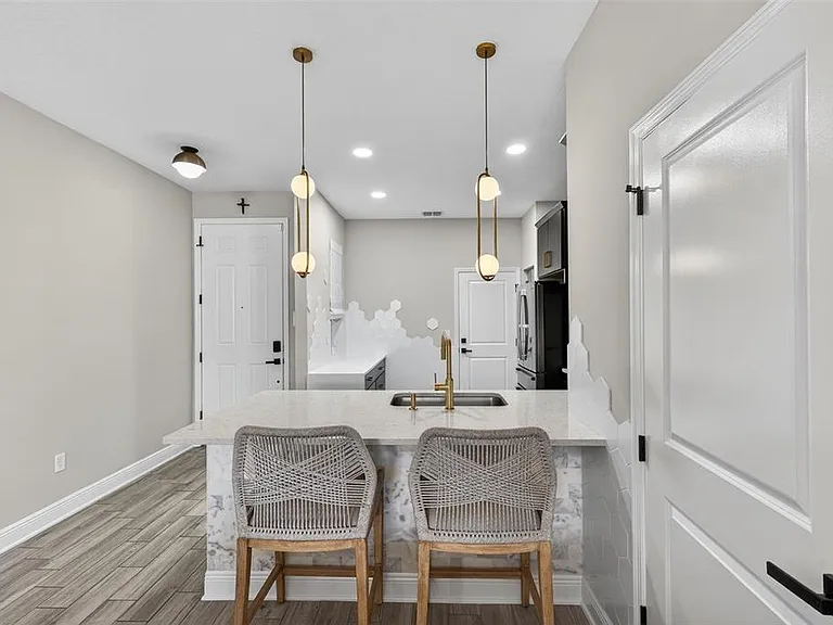 2419 Foggy Creek Cir — Photo 10