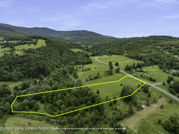 L31 Deer Lane, Lexington, NY 12452