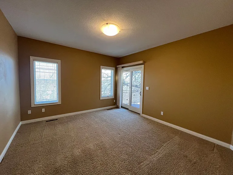 694 Panorama Cir NW — Photo 10