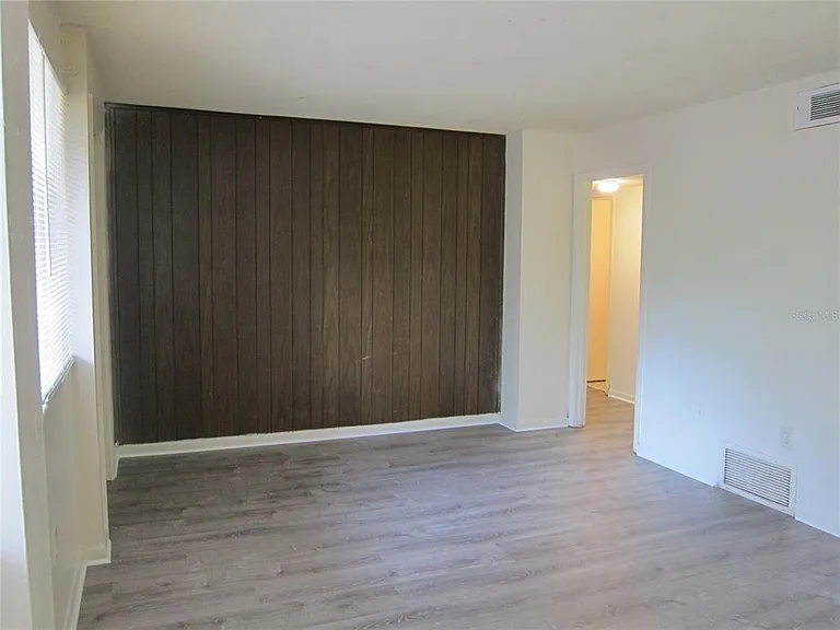 300 NW 20th Ave #6 — Photo 13