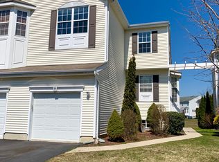 36 Cheyenne St, Tinton Falls, NJ 07712