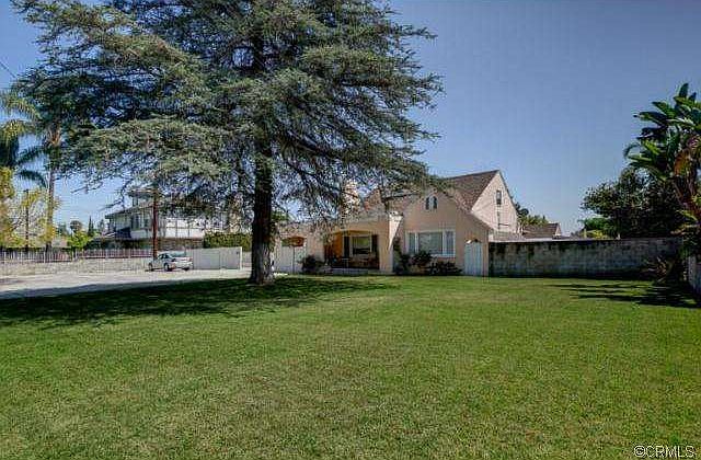 1st image of 58 W Palm Dr