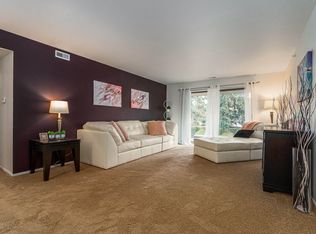 39111 Prentiss St #484-201, Harrison Township, MI 48045