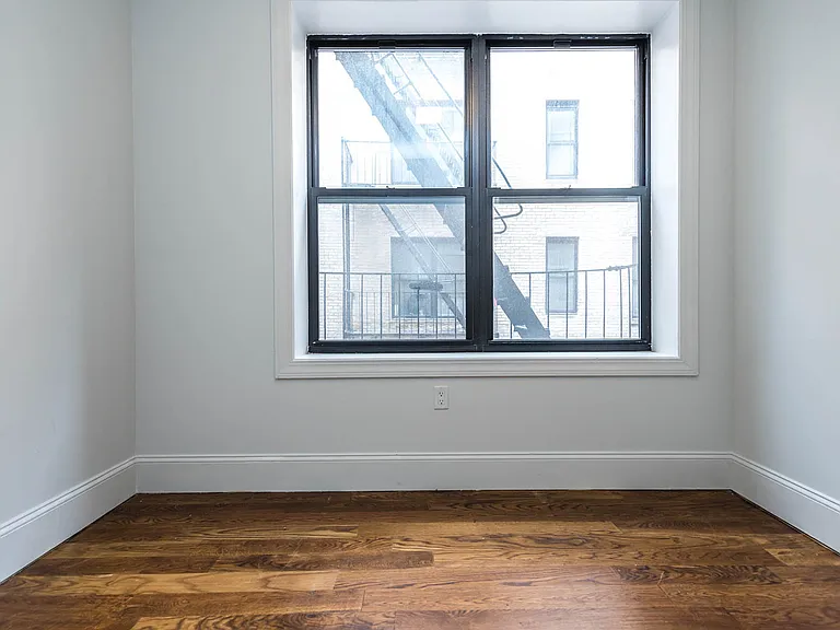 1635 Putnam Ave #2G — Photo 29