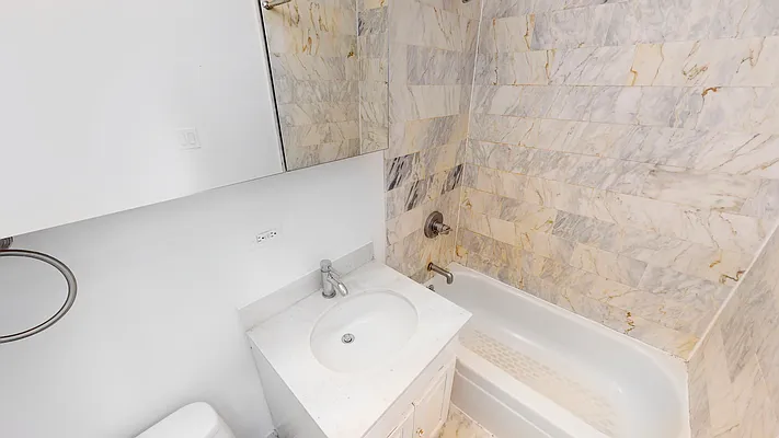 Rented by Keller Williams NYC | media 41