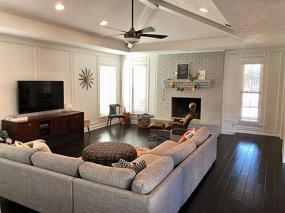 Living room w/ WBFP