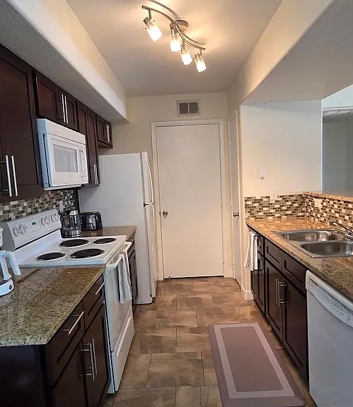 2300 Silverado Ranch Blvd #2006 — Photo 23