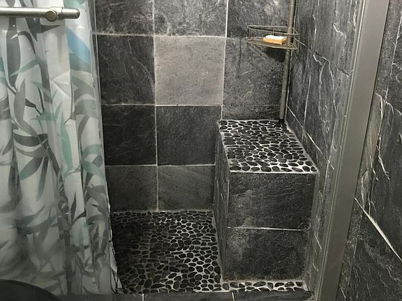 upstair bathroom