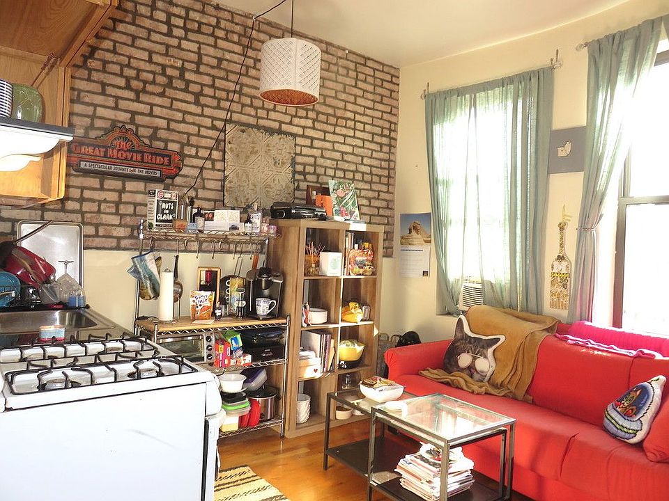 1st image of 823 Saint Johns Pl APT 3A