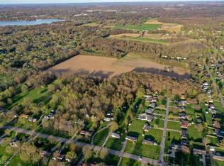 Krumroy Rd, Akron, OH 44312