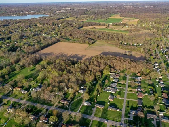 Krumroy Rd, Akron, OH 44312