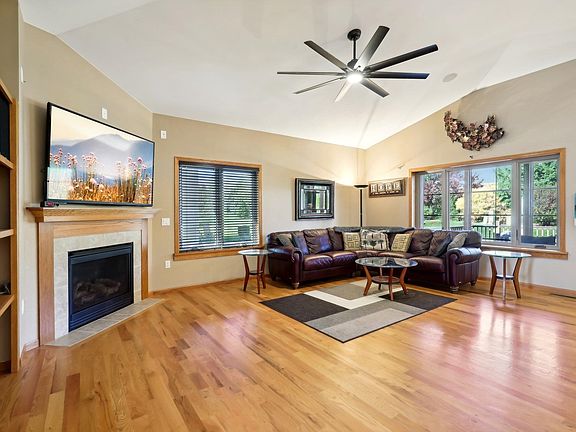 3rd image of 5214 Ninebark Dr