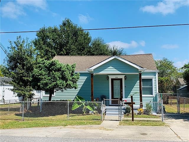1st image of 509 Radiance Ave