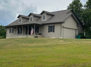 9195 Fawn Cir, Mountain Grove, MO 65711